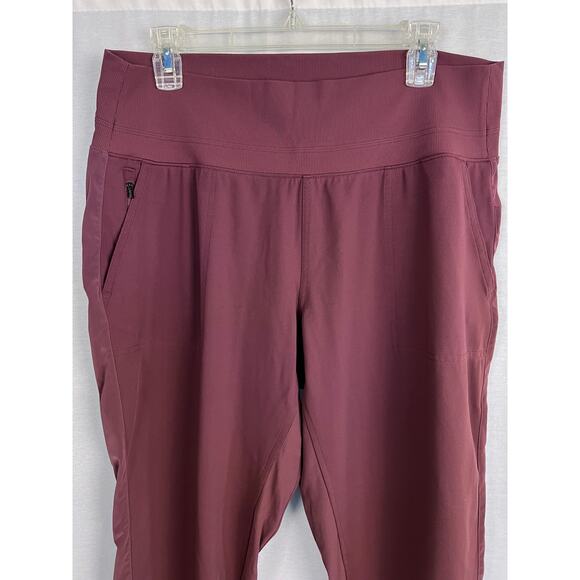 Athleta Pants Venice Velvet Stripe Joggers Burgundy Athleisure Travel Athletic - Picture 3 of 6